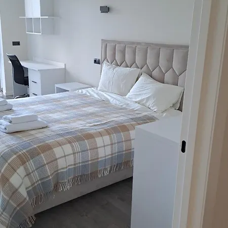Apartment аэропорт 24&24 Parking *